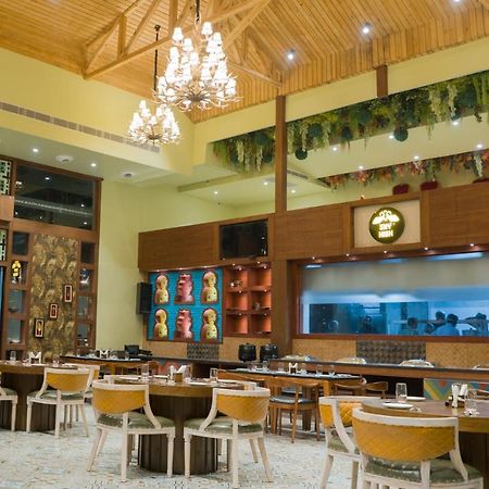 Clarks Inn Suites カングラ エクステリア 写真