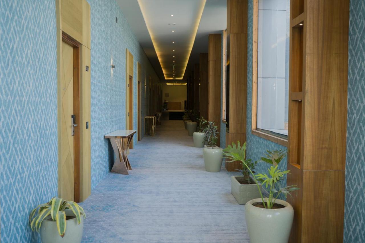 Clarks Inn Suites カングラ エクステリア 写真