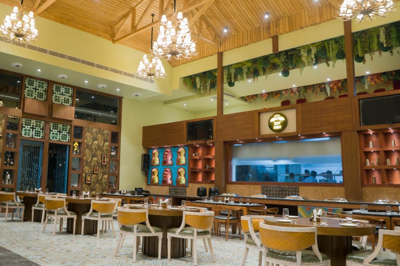 Clarks Inn Suites カングラ エクステリア 写真